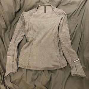 LULULEMON long sleeve